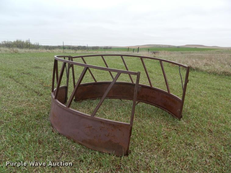 image for item K2620 (4) round bale feeder hoops