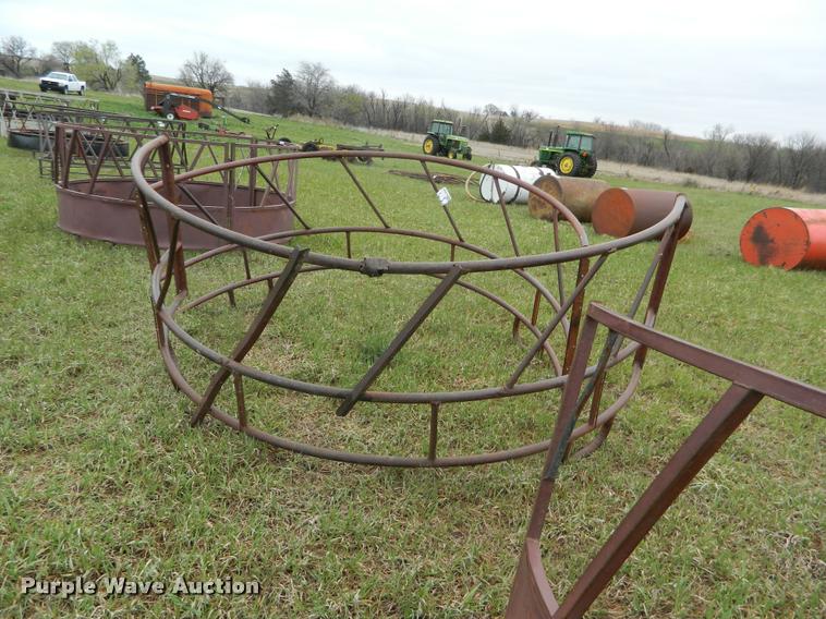 image for item K2620 (4) round bale feeder hoops