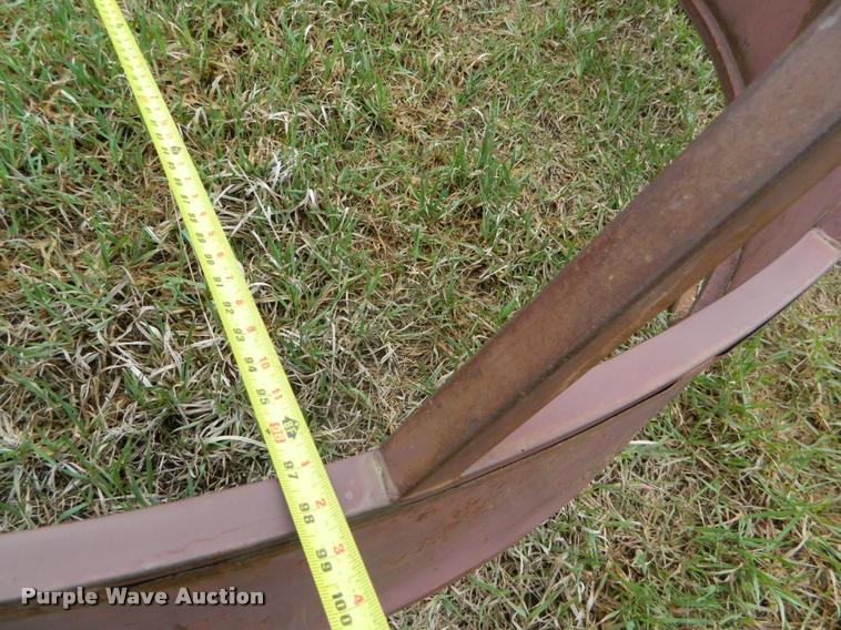 image for item K2621 Round bale feeder