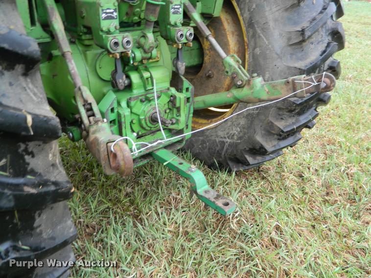 image for item K2633 1975 John Deere 4430 tractor