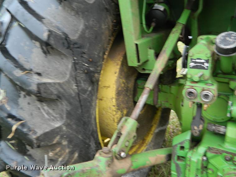 image for item K2633 1975 John Deere 4430 tractor