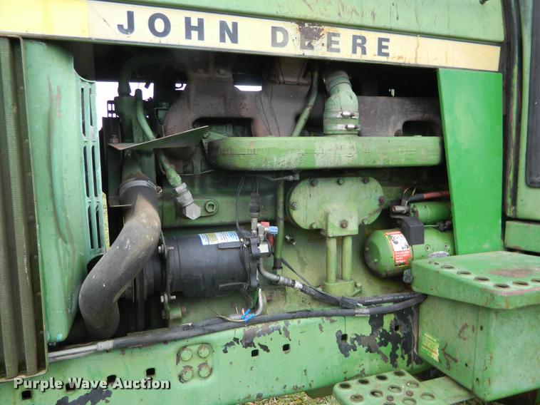 image for item K2633 1975 John Deere 4430 tractor