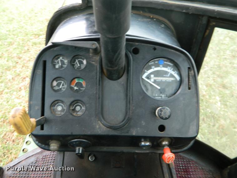 image for item K2633 1975 John Deere 4430 tractor