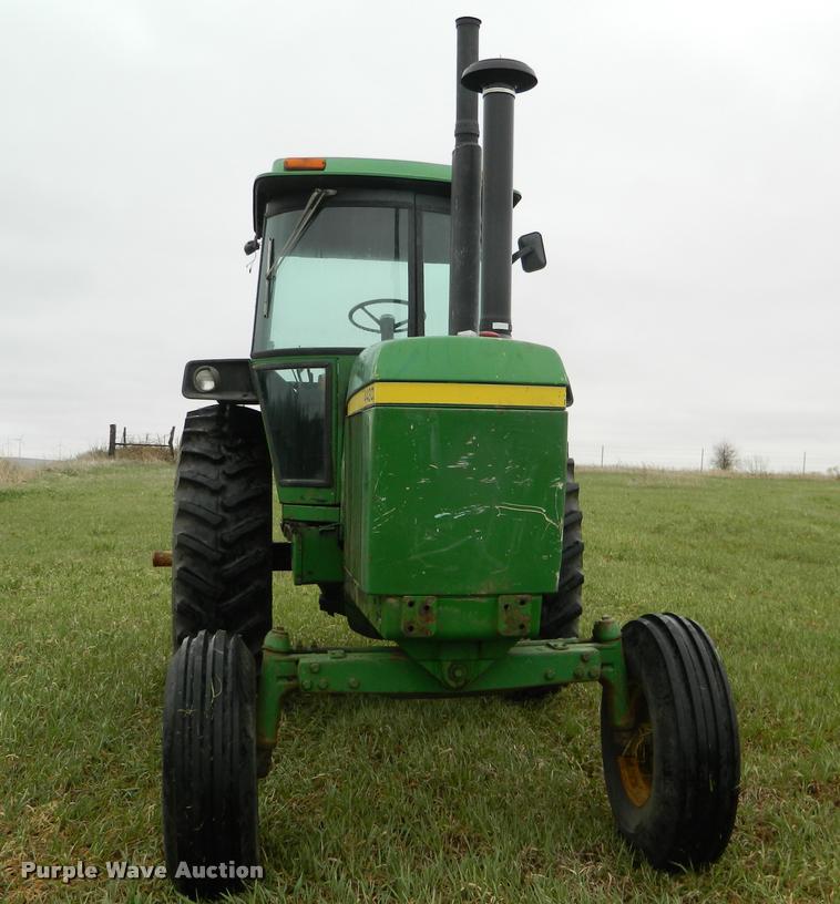 image for item K2634 1975 John Deere 4430 tractor