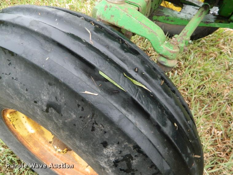 image for item K2634 1975 John Deere 4430 tractor