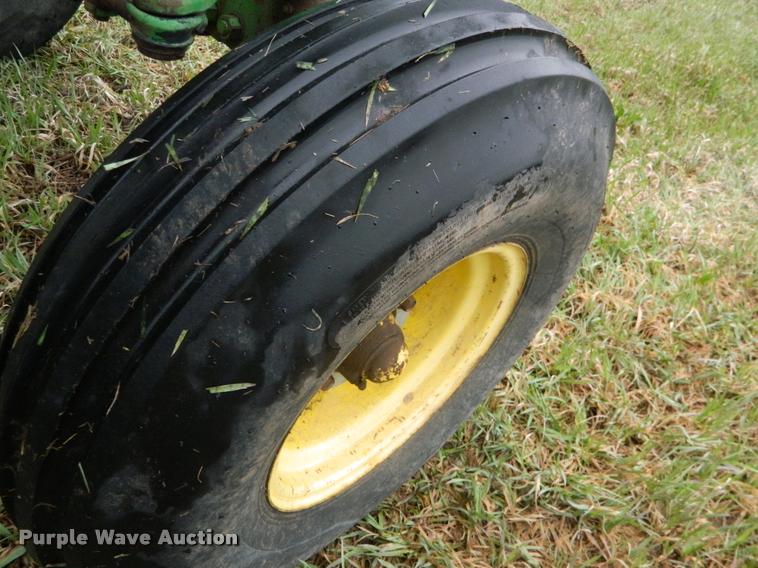 image for item K2634 1975 John Deere 4430 tractor