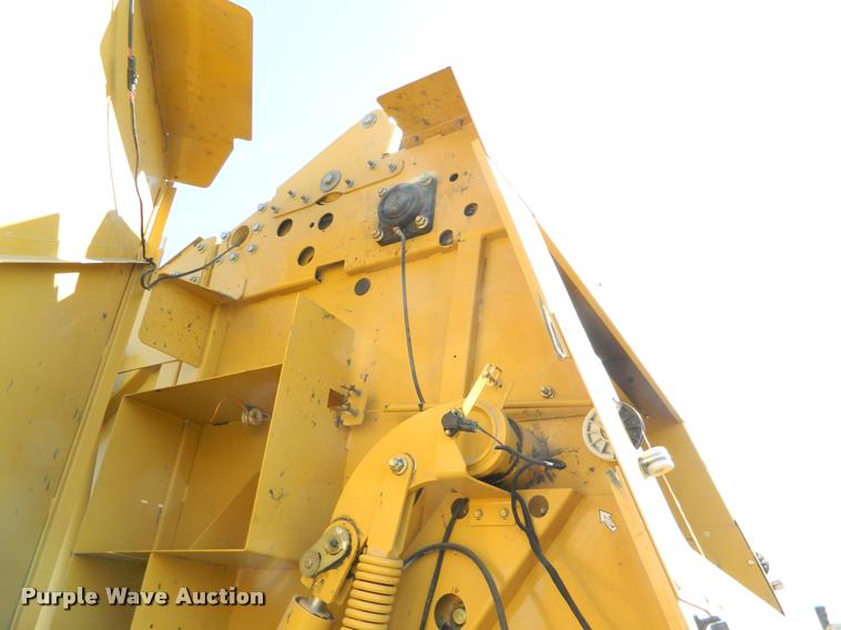 image for item K2683 2014 Vermeer 605 Super M round baler