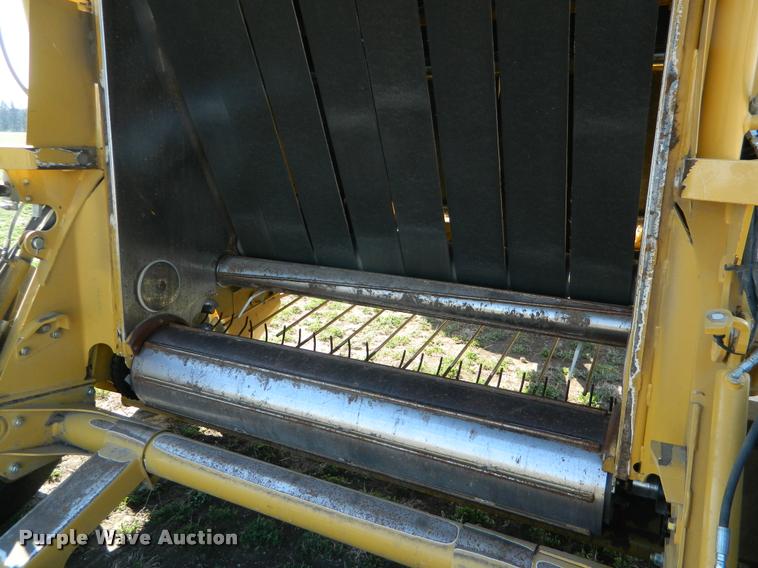image for item K2683 2014 Vermeer 605 Super M round baler