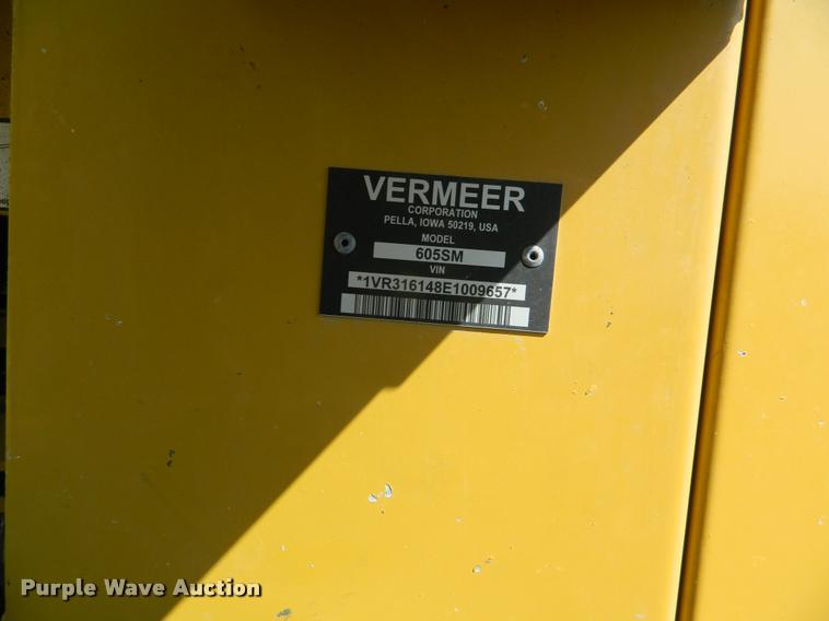 image for item K2683 2014 Vermeer 605 Super M round baler