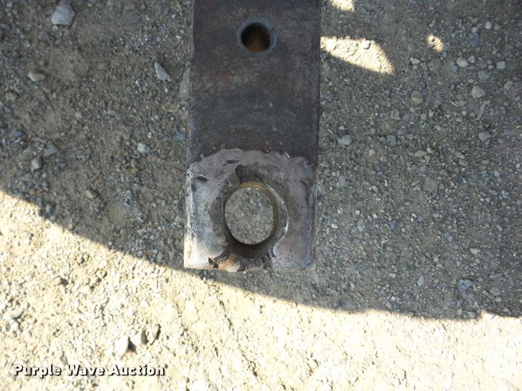 image for item K6487 International Farmall 1256 tractor