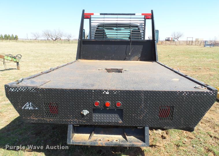 image for item L1612 2005 Chevrolet C4500 flatbed truck