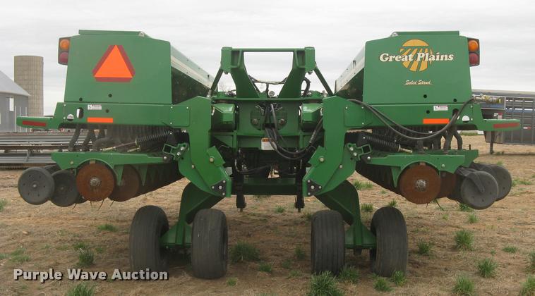 image for item L3989 2008 Great Plains 2S-2600 HDF grain drill