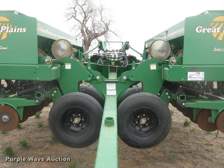 image for item L3989 2008 Great Plains 2S-2600 HDF grain drill