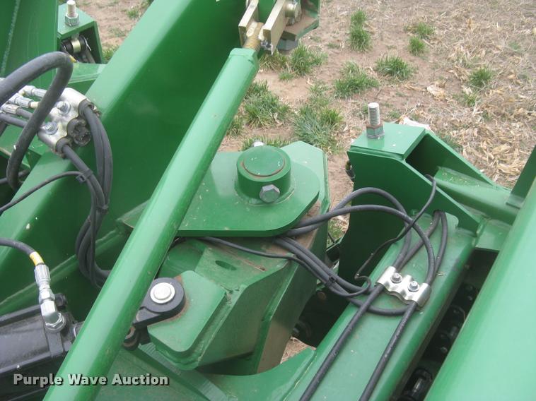 image for item L3989 2008 Great Plains 2S-2600 HDF grain drill