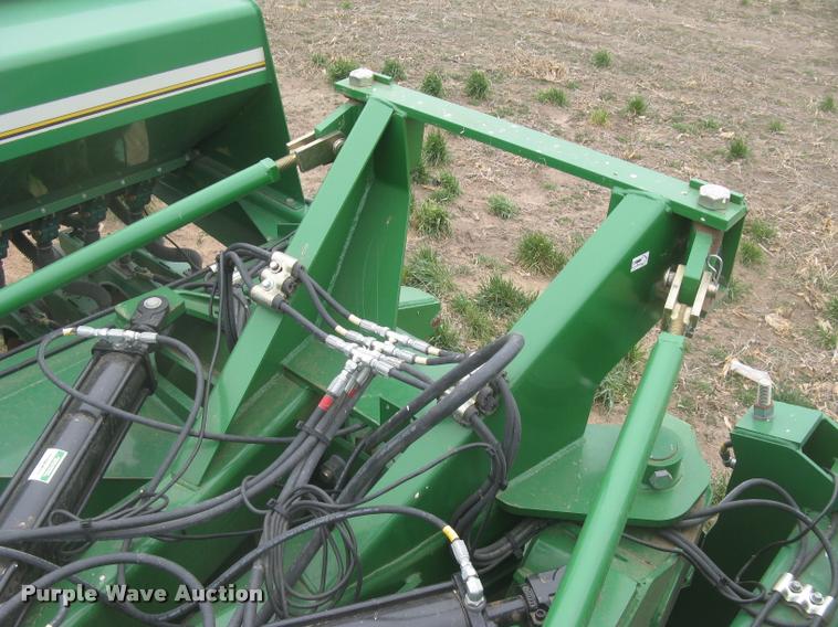 image for item L3989 2008 Great Plains 2S-2600 HDF grain drill