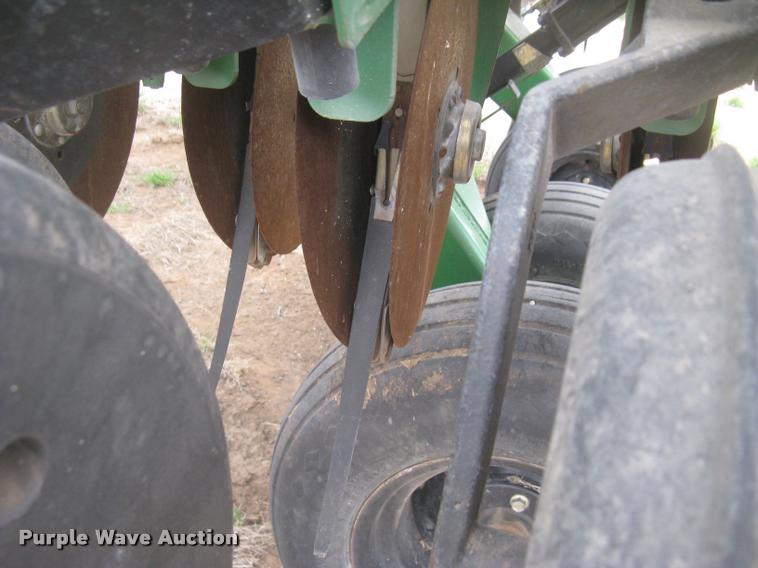 image for item L3989 2008 Great Plains 2S-2600 HDF grain drill