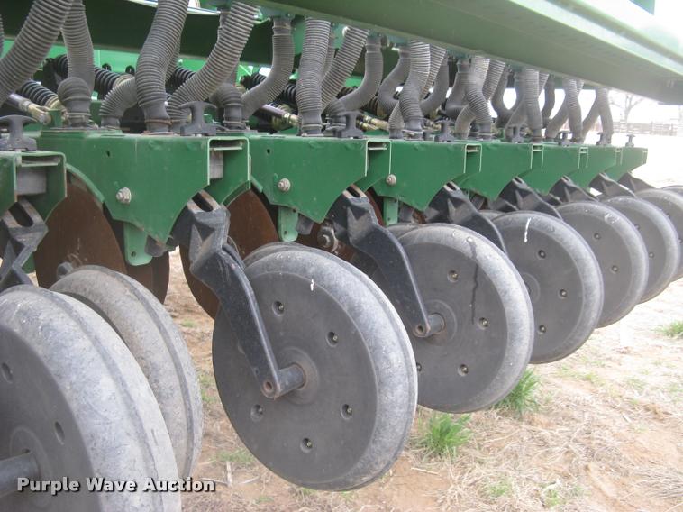 image for item L3989 2008 Great Plains 2S-2600 HDF grain drill