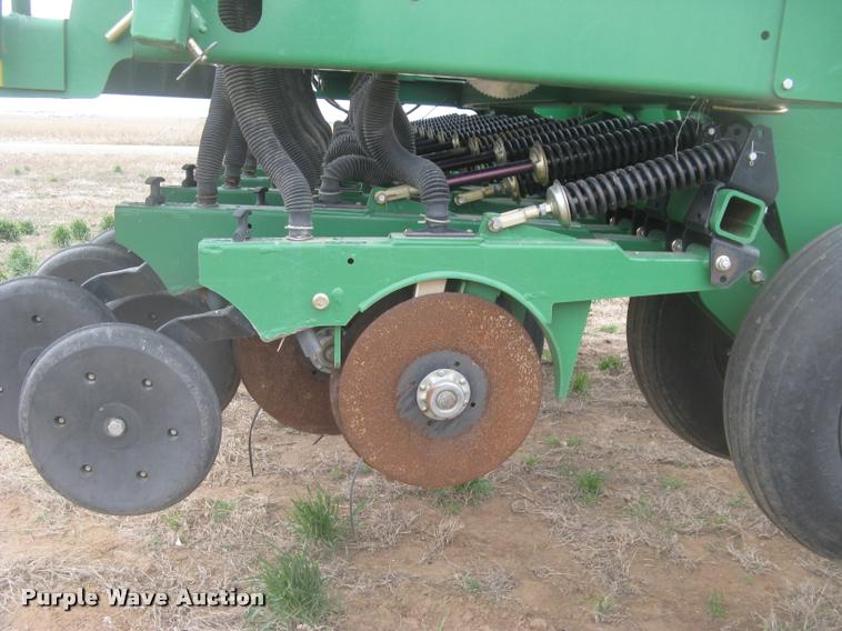 image for item L3989 2008 Great Plains 2S-2600 HDF grain drill