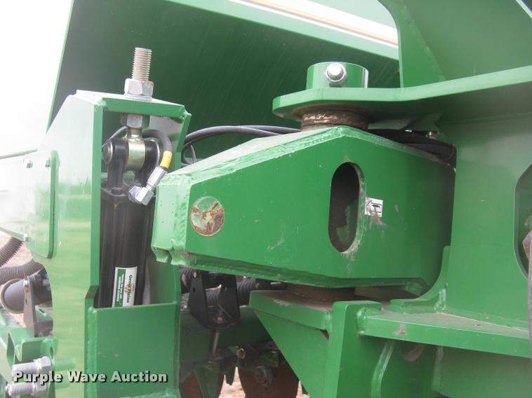 image for item L3989 2008 Great Plains 2S-2600 HDF grain drill