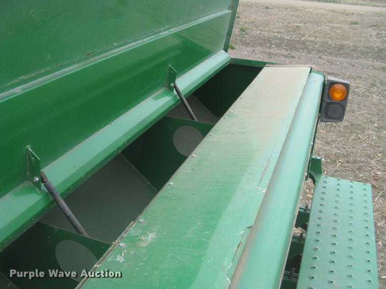 image for item L3989 2008 Great Plains 2S-2600 HDF grain drill