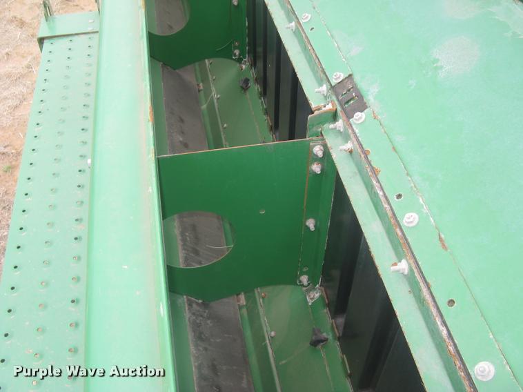 image for item L3989 2008 Great Plains 2S-2600 HDF grain drill