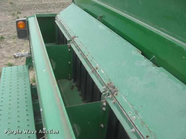 image for item L3989 2008 Great Plains 2S-2600 HDF grain drill