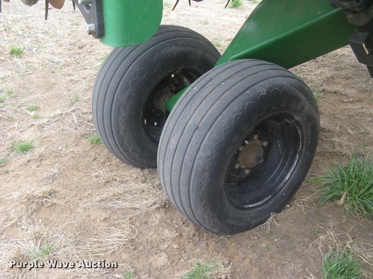 image for item L3989 2008 Great Plains 2S-2600 HDF grain drill