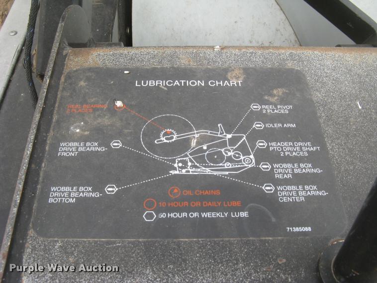 image for item L3990 2001 Gleaner 700 series rigid head