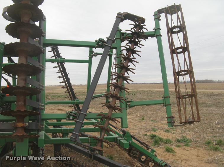 image for item L3991 2008 Great Plains Turbo-Till 2400 Series II vertical tillage