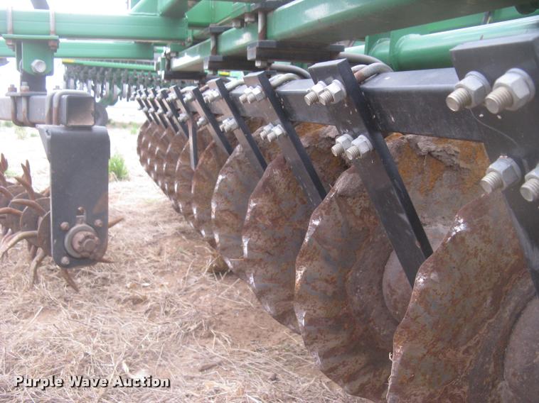 image for item L3991 2008 Great Plains Turbo-Till 2400 Series II vertical tillage