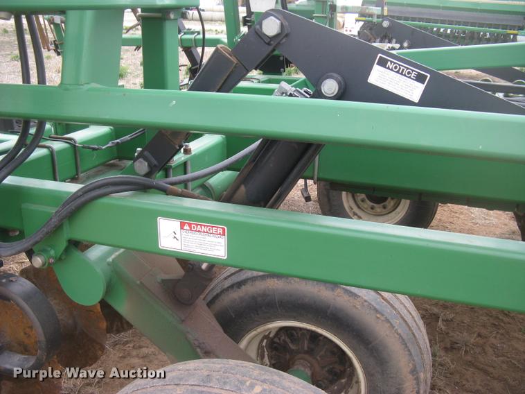 image for item L3991 2008 Great Plains Turbo-Till 2400 Series II vertical tillage