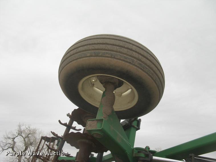 image for item L3991 2008 Great Plains Turbo-Till 2400 Series II vertical tillage