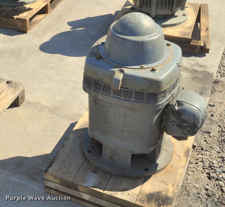 image for item L5206 (3) hollow shaft electric motors