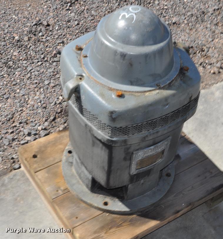 image for item L5206 (3) hollow shaft electric motors