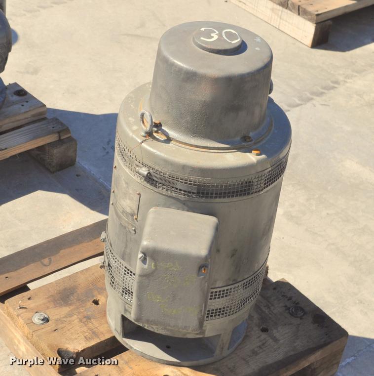 image for item L5206 (3) hollow shaft electric motors