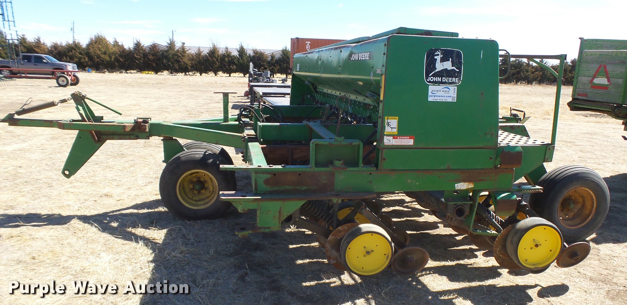 John Deere 750 grain drill in Sublette, KS Item DB1953 sold Purple Wave