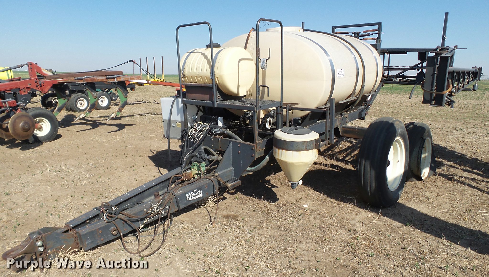 Wylie sprayer in Dalhart, TX Item L1571 sold Purple Wave