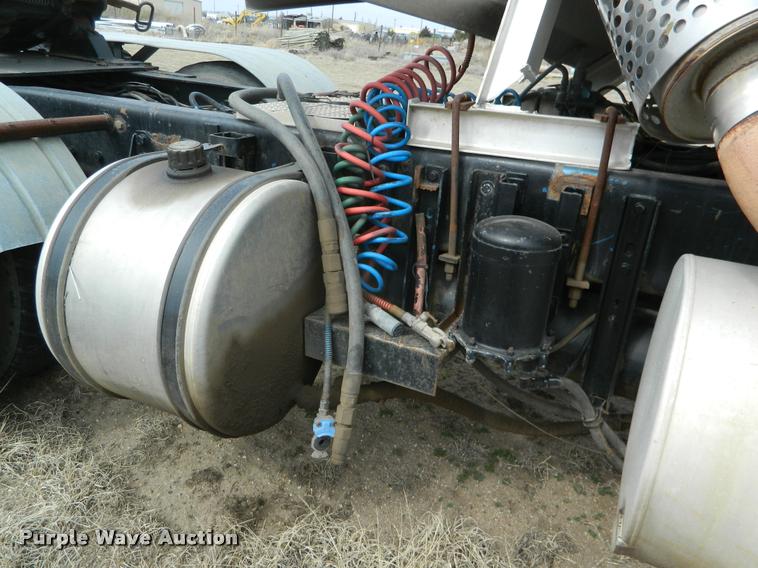 image for item BK9263 1999 Kenworth W900 truck cab and chassis