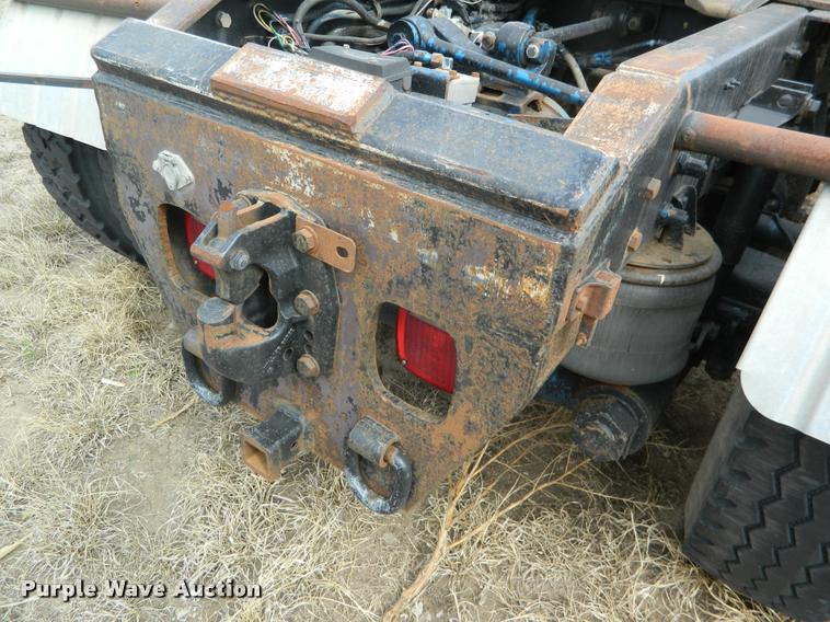 image for item BK9263 1999 Kenworth W900 truck cab and chassis