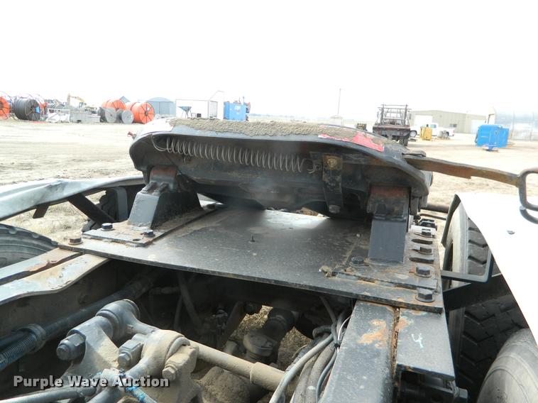 image for item BK9263 1999 Kenworth W900 truck cab and chassis