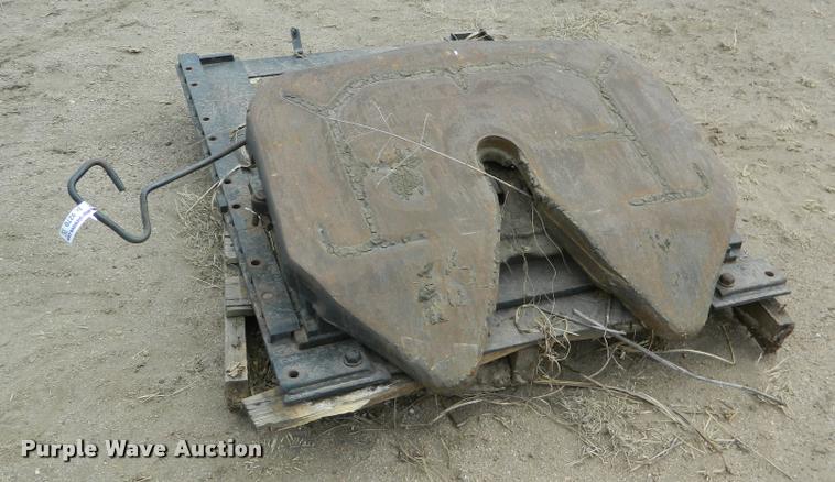 image for item BK9270 Fontaine sliding fifth wheel receiver plate