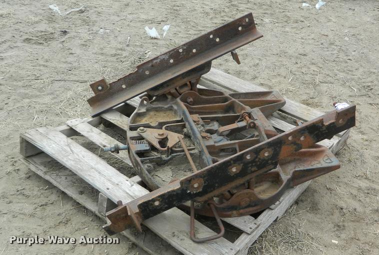 image for item BK9271 Sliding fifth wheel receiver plate