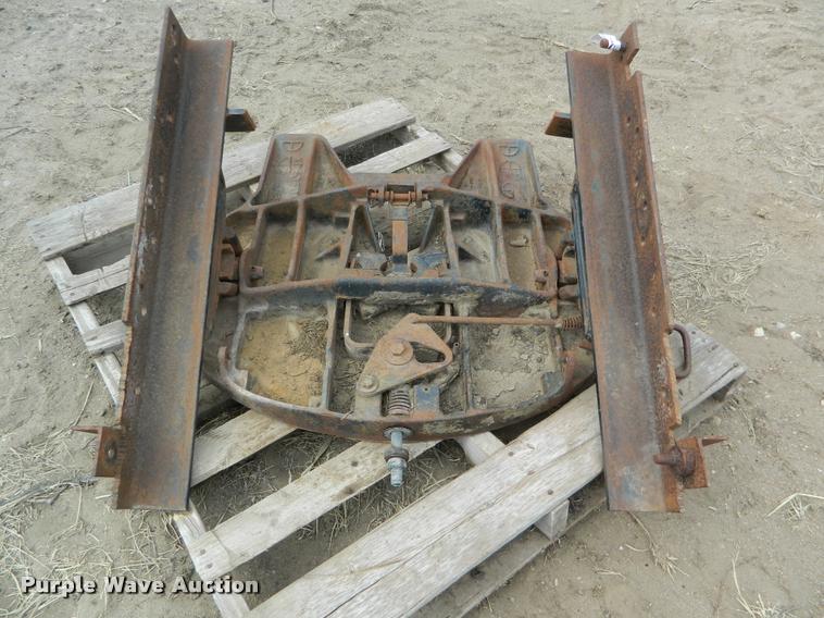 image for item BK9271 Sliding fifth wheel receiver plate