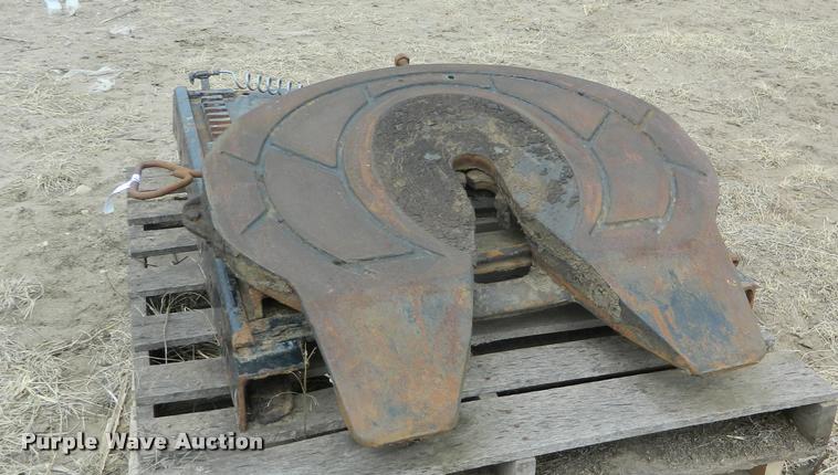 image for item BK9272 Air operated sliding fifth wheel receiver plate