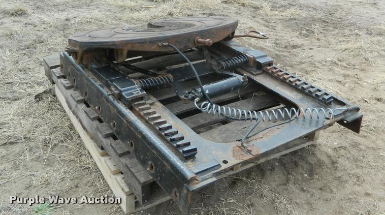 image for item BK9272 Air operated sliding fifth wheel receiver plate