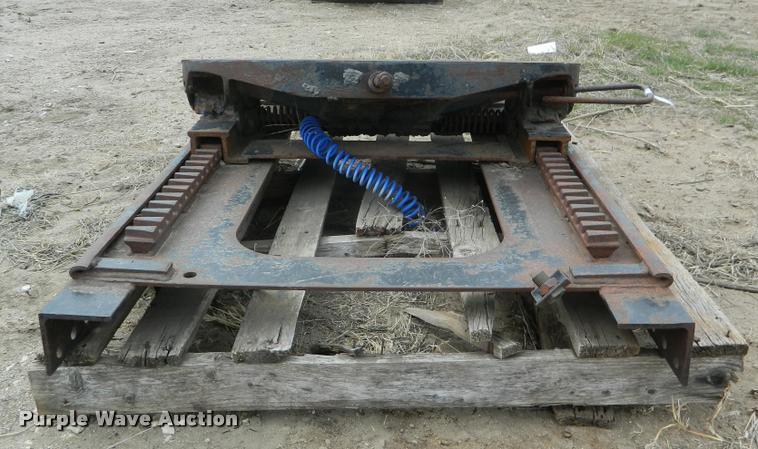 image for item BK9273 Holland air operated sliding fifth wheel receiver plate