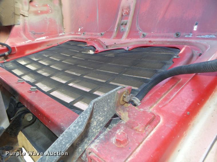 image for item DA0613 2005 Mack CXN 613 Vision semi truck