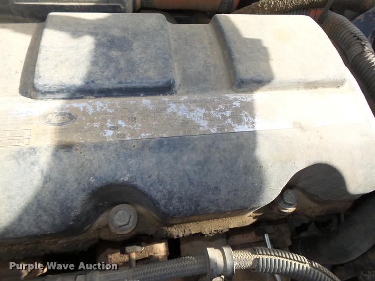 image for item DA0613 2005 Mack CXN 613 Vision semi truck