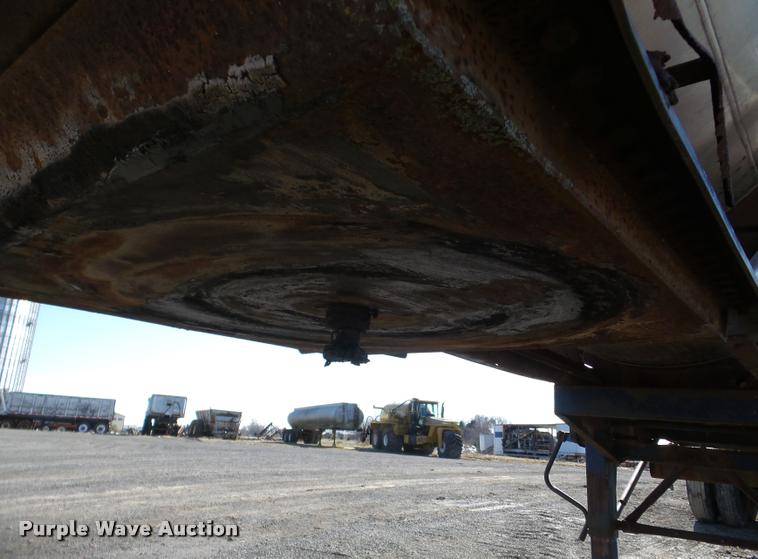 image for item DA1815 1971 Butler tank trailer