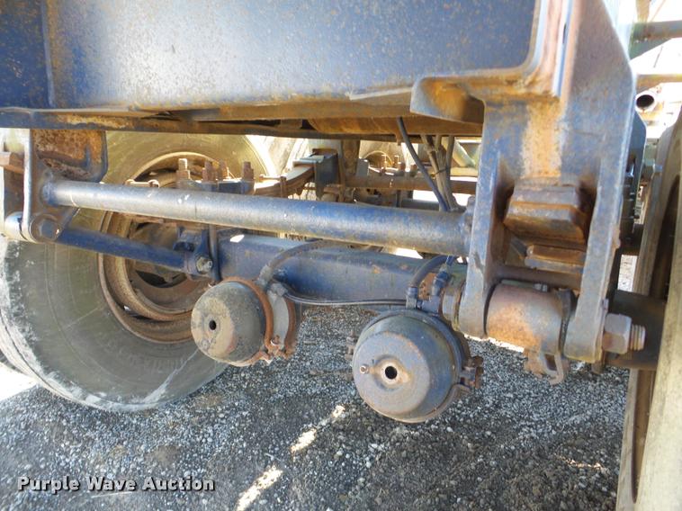 image for item DA1815 1971 Butler tank trailer